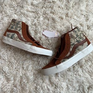Faux suede patterned high top Vans